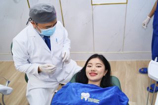 Răng sứ thẩm mỹ tại nha khoa Luxury Smile Dĩ An, Bình Dương.jpg